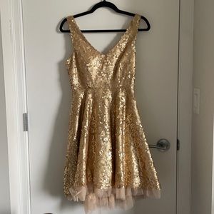 Golf sequin party dress